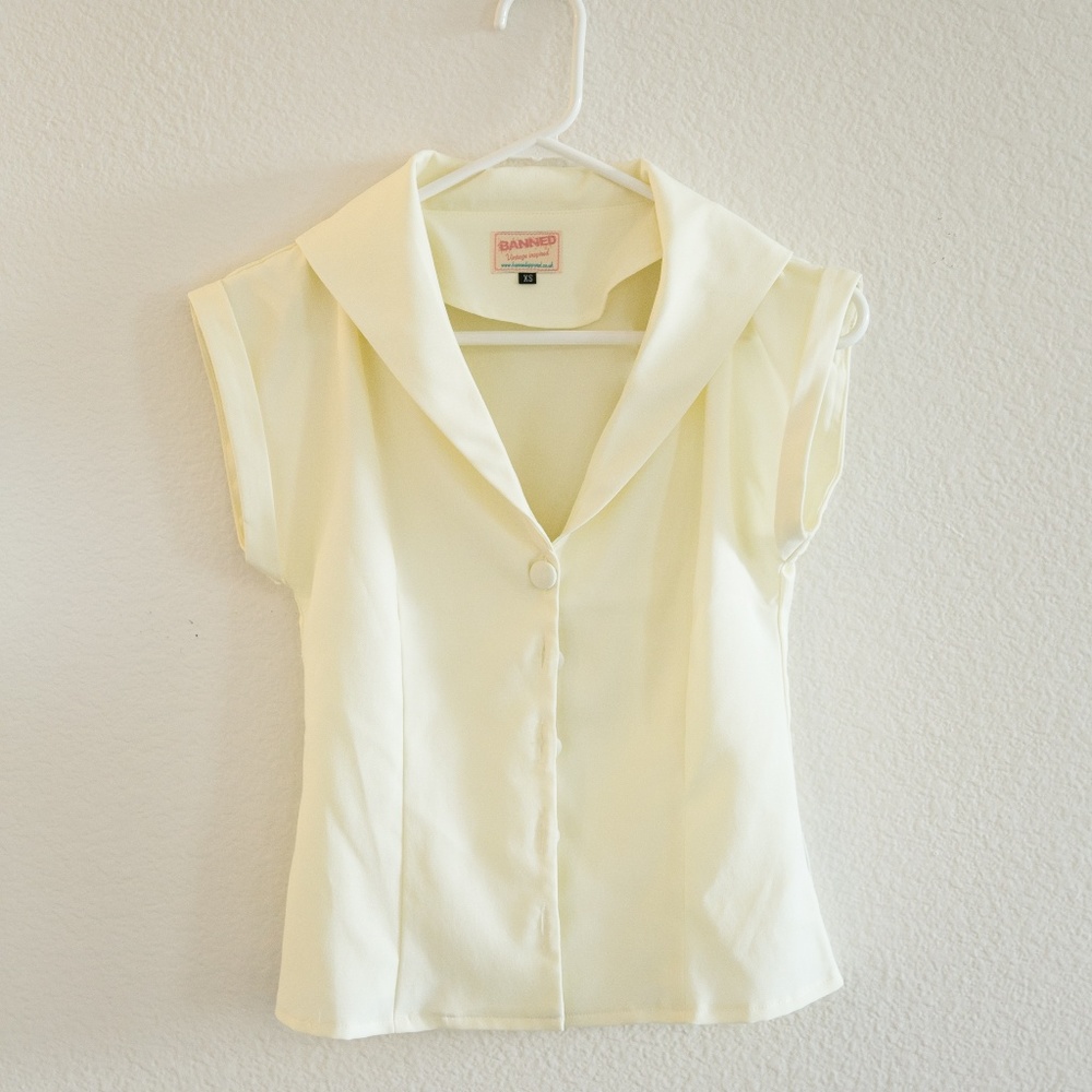 Vintage Inspired Off White Cap Sleeve Blouse